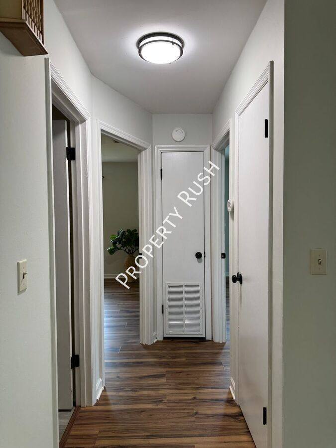 Apartment for rent at 8740 Millard Lee Lane, Chattanooga, TN 37416