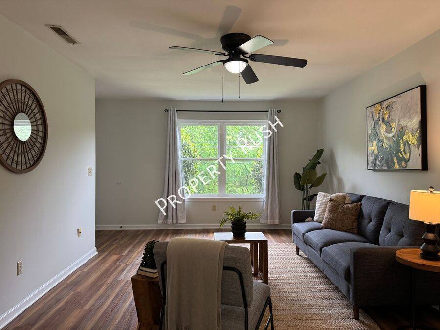 Apartment for rent at 8740 Millard Lee Lane, Chattanooga, TN 37416