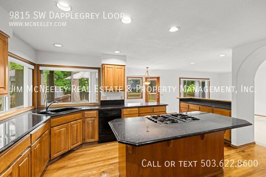 House for rent at 9815 SW Dapplegrey Loop, Beaverton, OR 97008