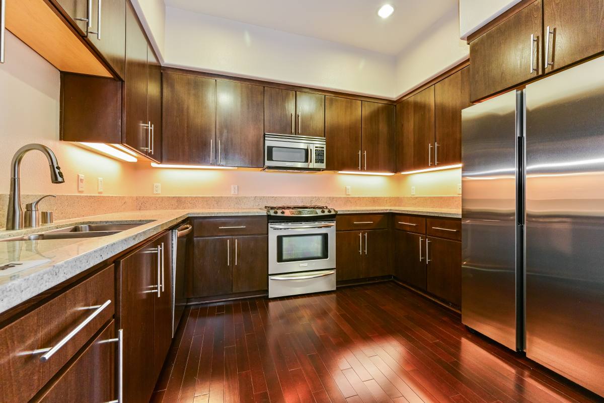 Condo for rent at 10878 Bloomfield St #407, North Hollywood, CA 91602