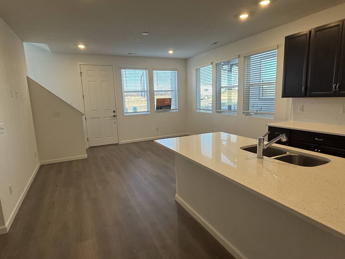 Townhouse for rent at 1929 Zephyr Rd, Fort Collins, CO 80528
