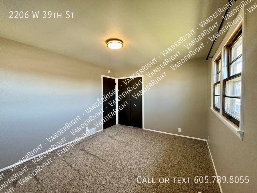 Apartment for rent at 2206 W 39th St, Sioux Falls, SD 57105