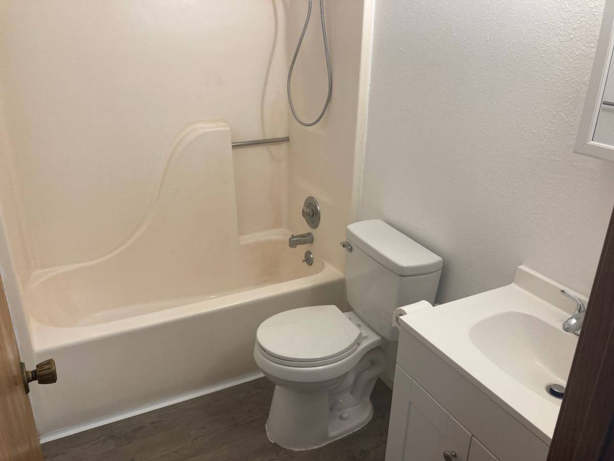 Apartment for rent at 852 Highway D, Osage Beach, MO 65065
