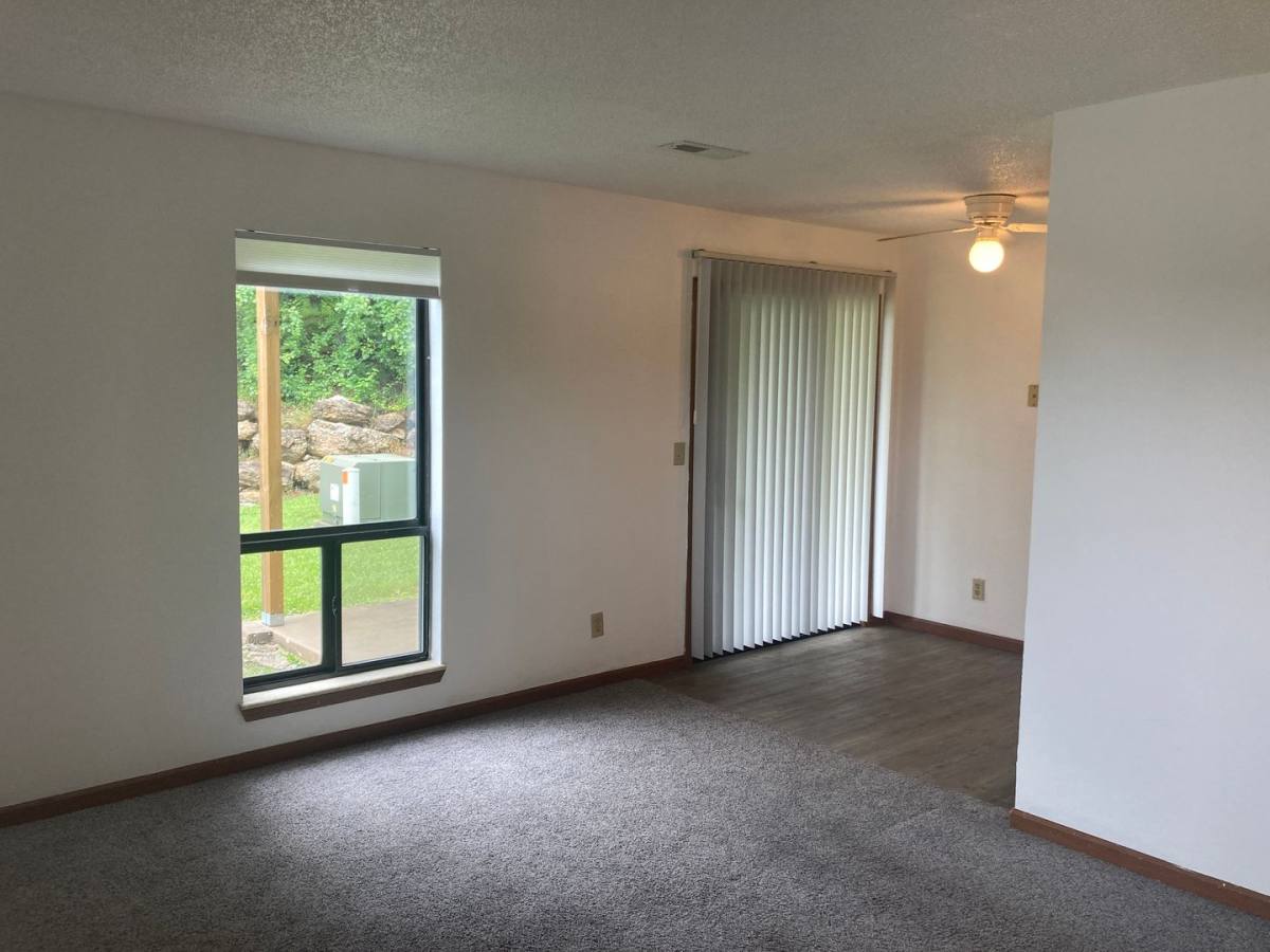 Apartment for rent at 852 Highway D, Osage Beach, MO 65065
