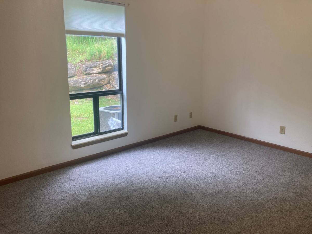 Apartment for rent at 852 Highway D, Osage Beach, MO 65065