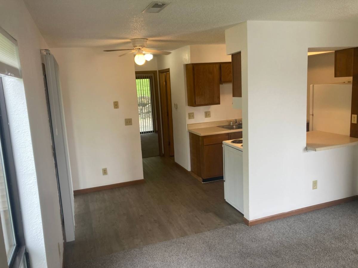 Apartment for rent at 852 Highway D, Osage Beach, MO 65065