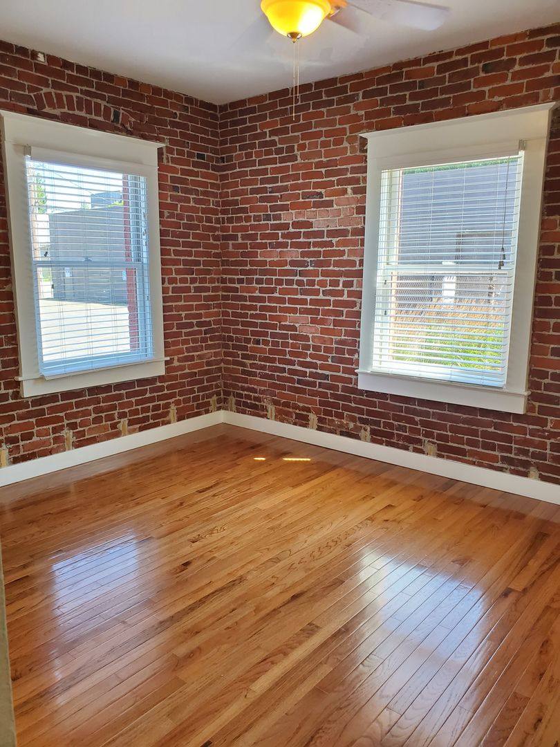 Apartment for rent at 810 NE Couch St, Portland, OR 97232