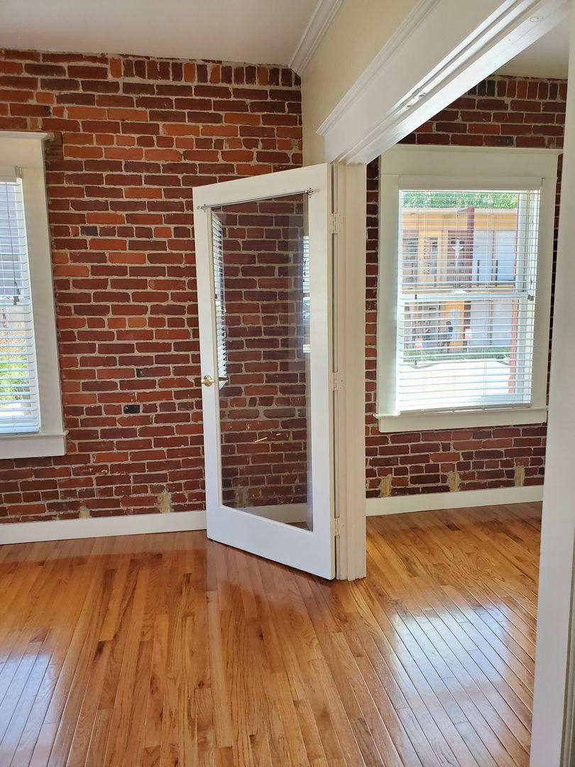 Apartment for rent at 810 NE Couch St, Portland, OR 97232