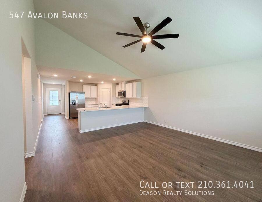House for rent at 547 Avalon Banks, Cibolo, TX 78108