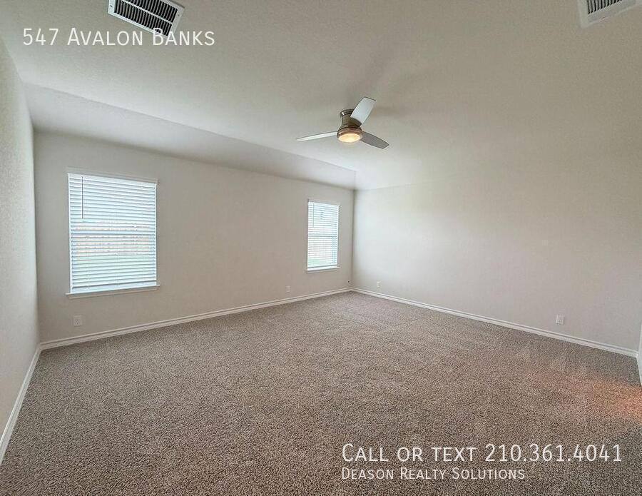 House for rent at 547 Avalon Banks, Cibolo, TX 78108