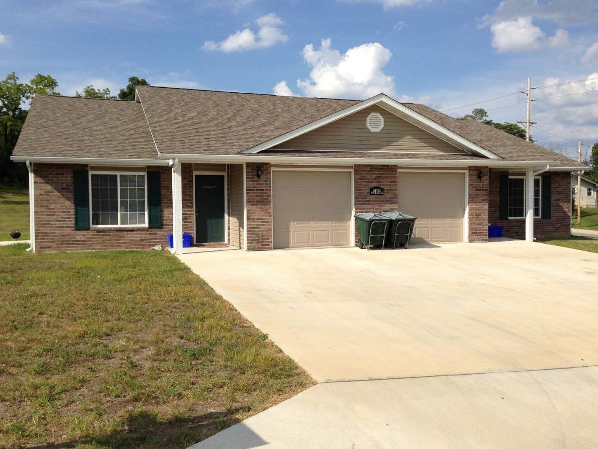 Apartment for rent at 200 W Christy Dr, Rolla, MO 65401
