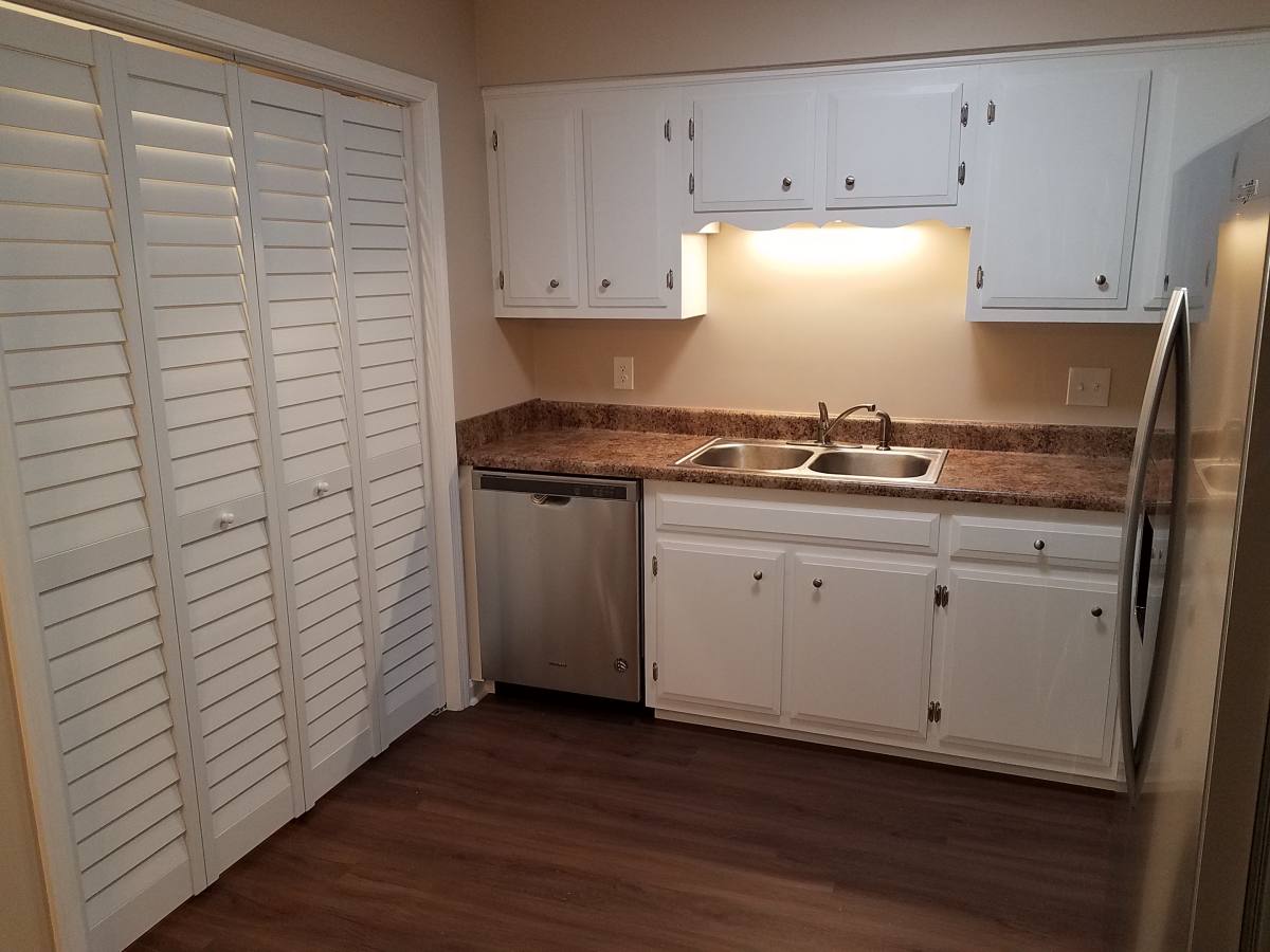 Condo for rent at 1011 Murfreesboro Rd #F2, Franklin, TN 37064