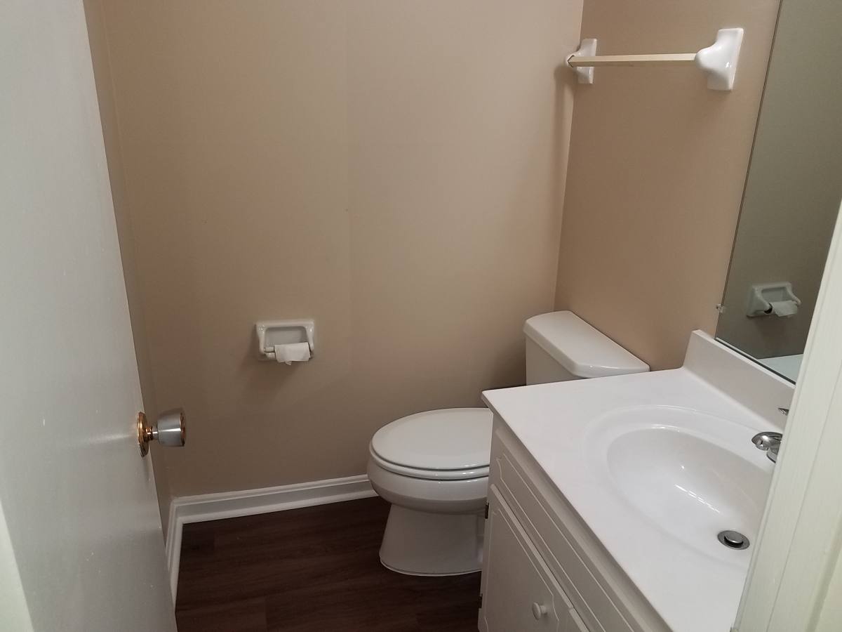 Condo for rent at 1011 Murfreesboro Rd #F2, Franklin, TN 37064