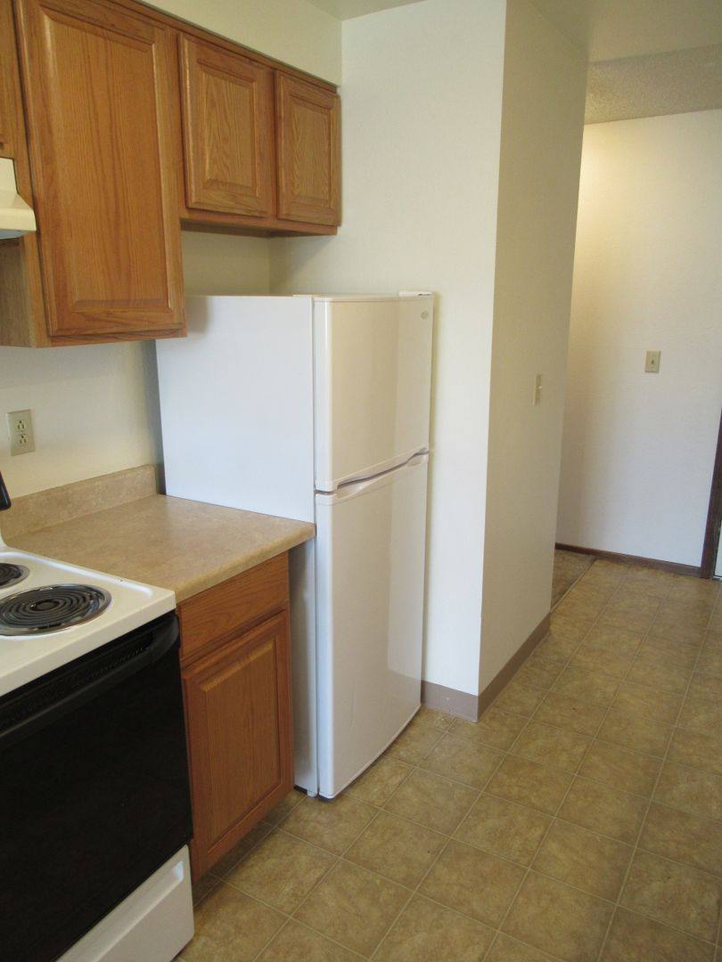 Apartment for rent at 1537 Commercial St SE, Salem, OR 97302