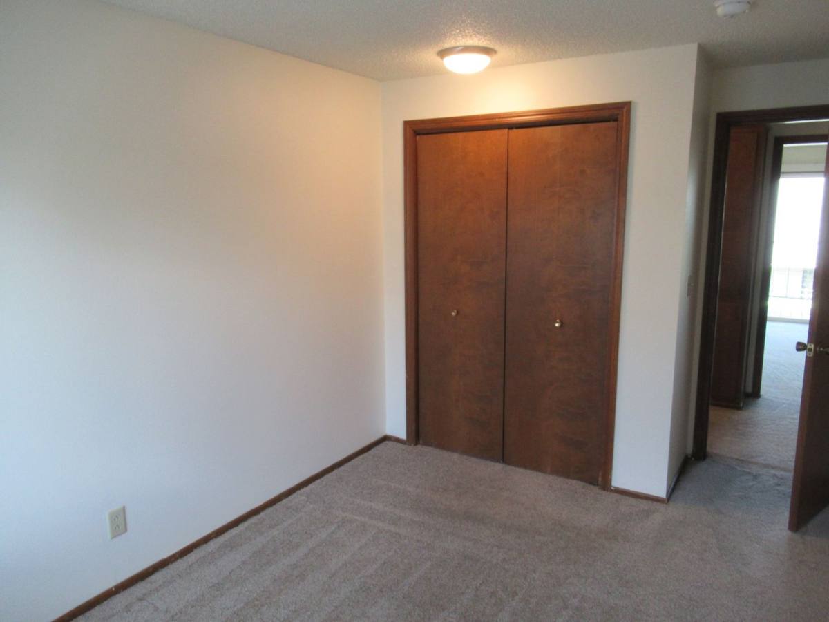Apartment for rent at 1537 Commercial St SE, Salem, OR 97302