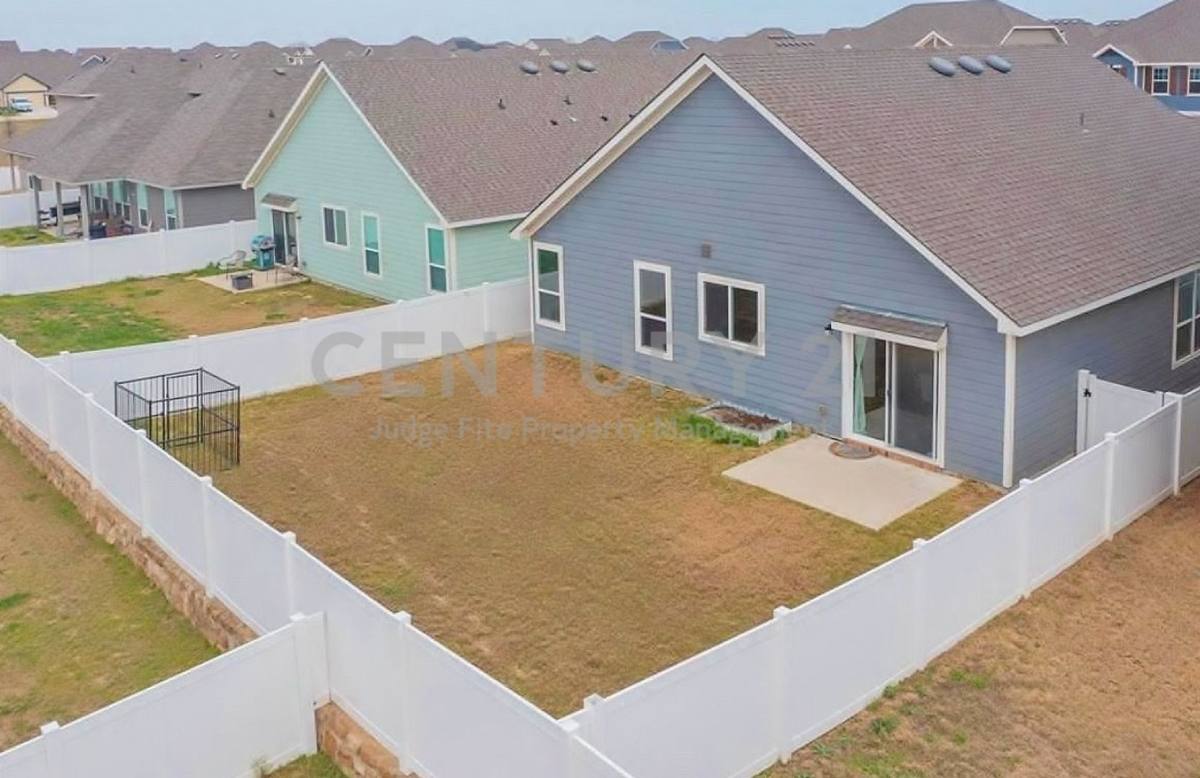 House for rent at 1637 Hinckley Ave, Aubrey, TX 76227