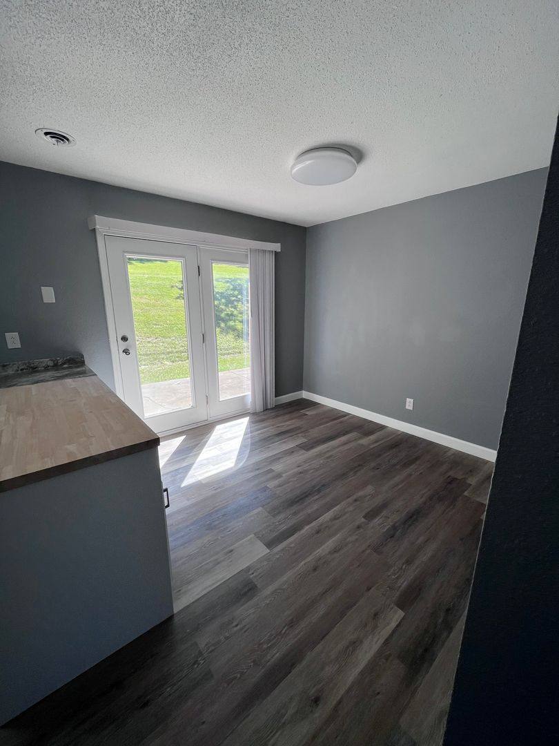 Apartment for rent at 1318 Truman Ave, Rolla, MO 65401