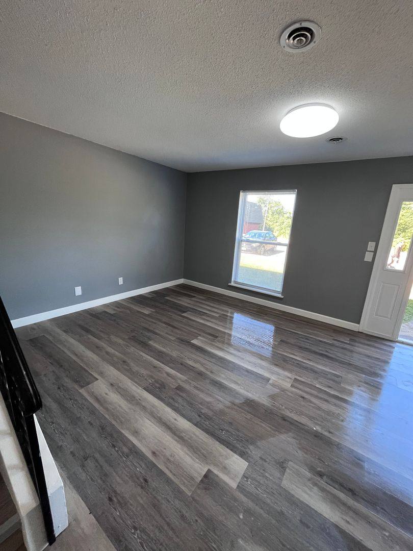 Apartment for rent at 1318 Truman Ave, Rolla, MO 65401