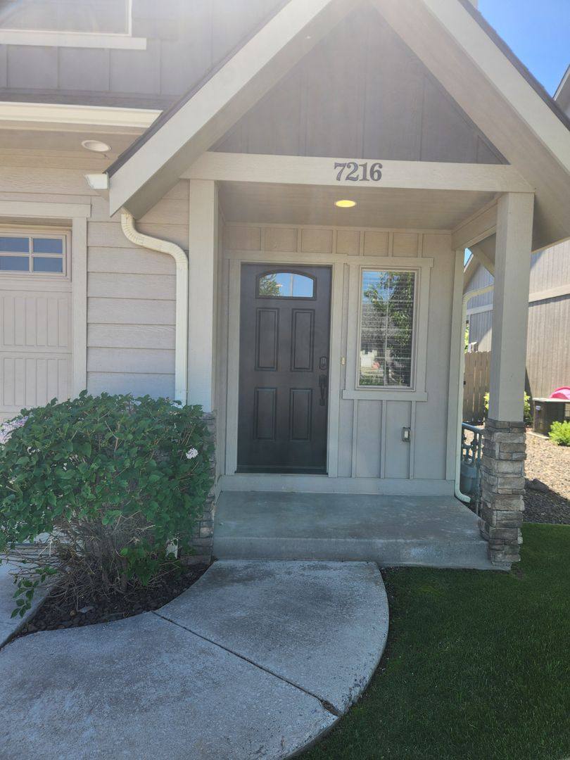 Apartment for rent at 7216 W Chestnut Ave, Yakima, WA 98908