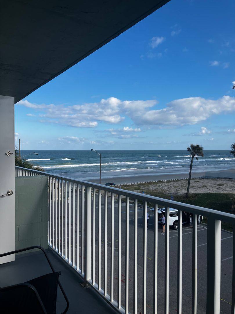 Apartment for rent at 800 N Atlantic Ave, Daytona Beach, FL 32118