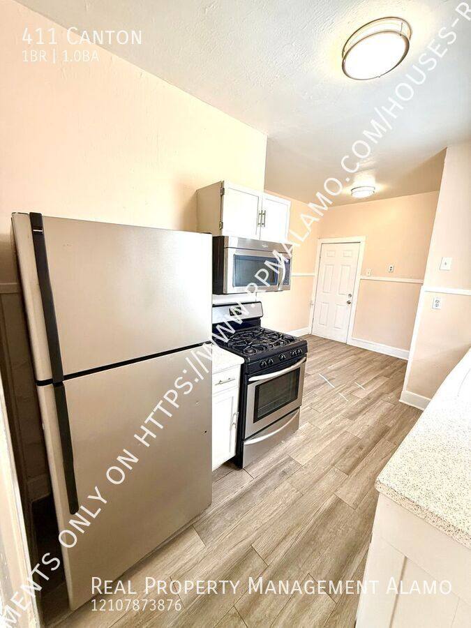 House for rent at 411 Canton, San Antonio, TX 78202