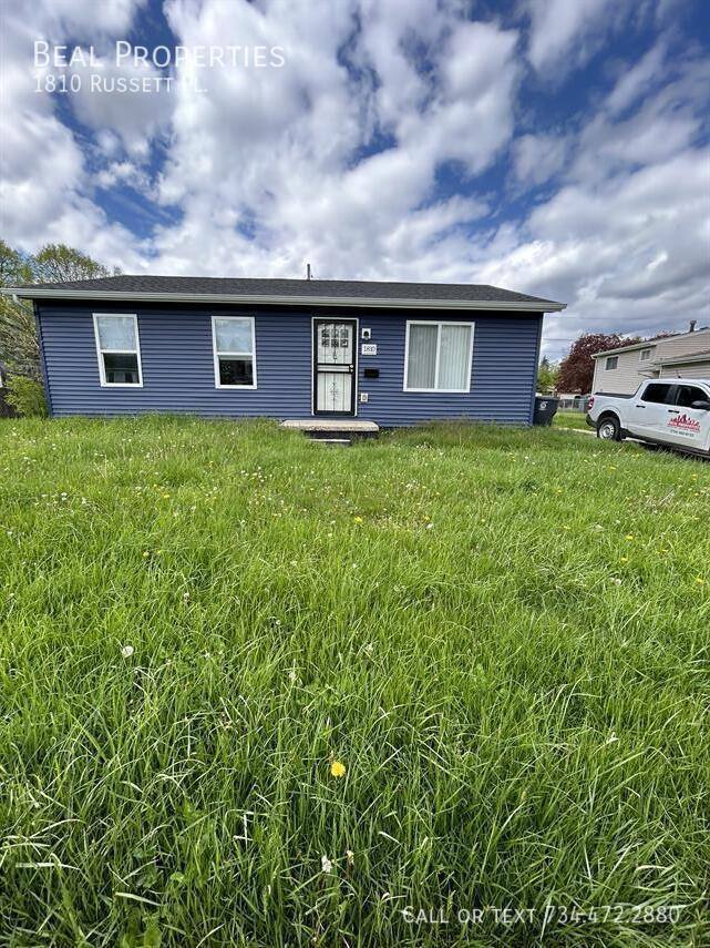 House for rent at 1810 Russett Place, Flint, MI 48504