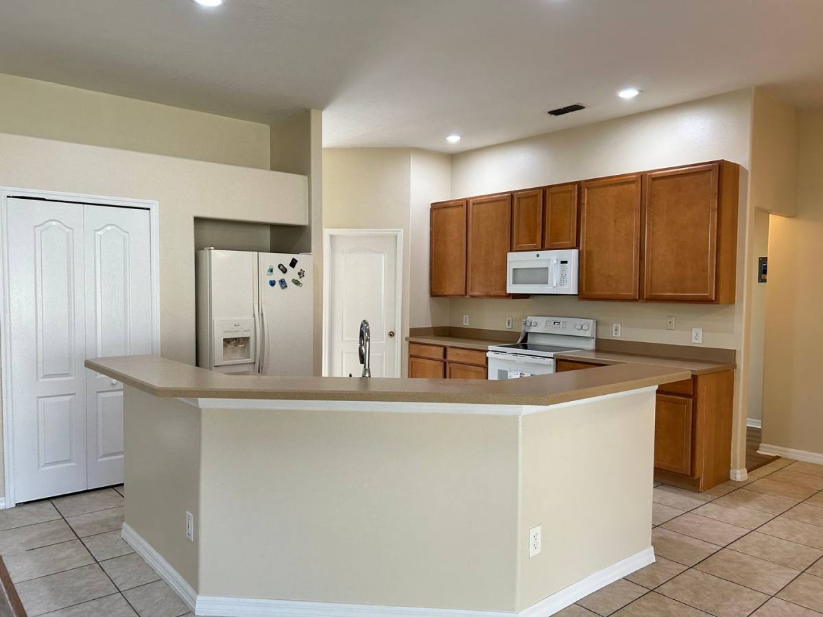 House for rent at 7007 Hiawassee Overlook Dr, Orlando, FL 32835