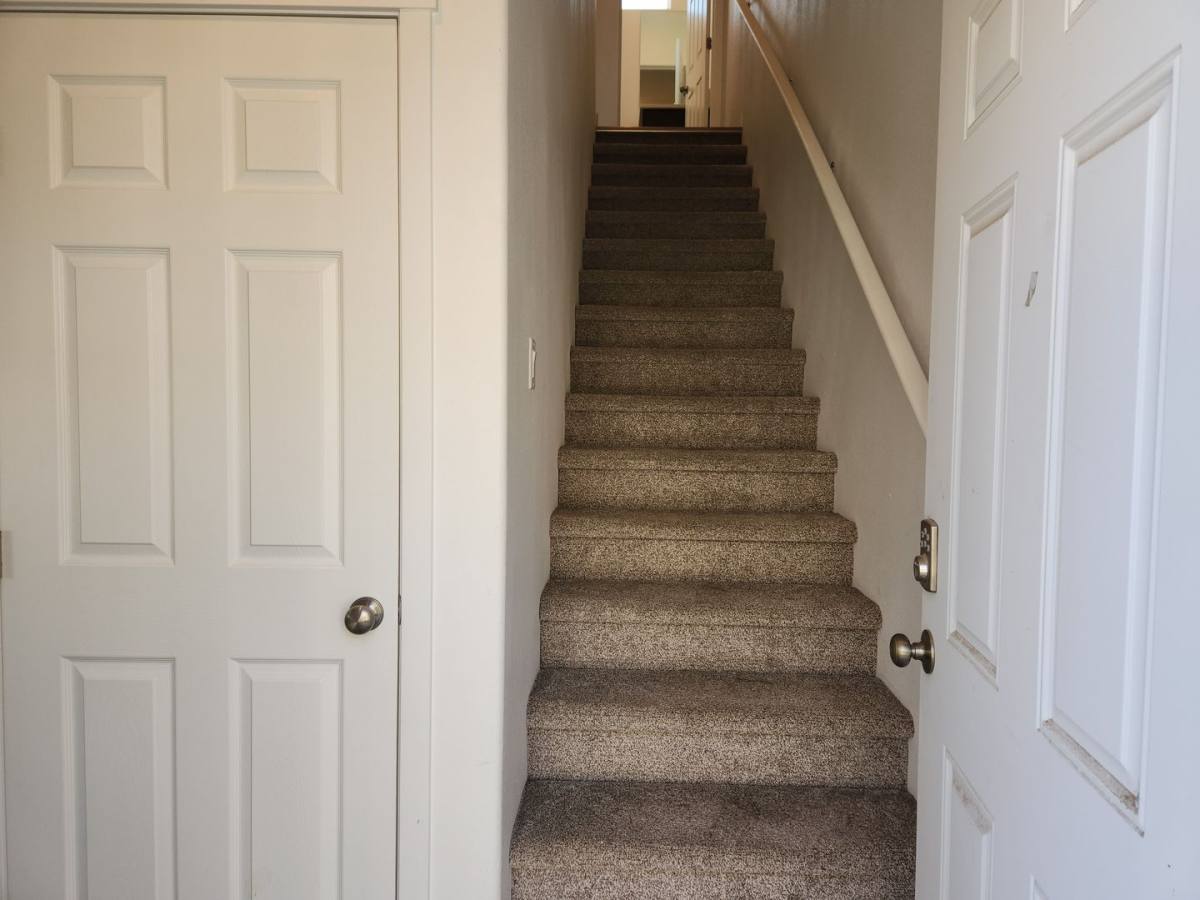 Townhouse for rent at 3113 W 7th Ave, Kennewick, WA 99336