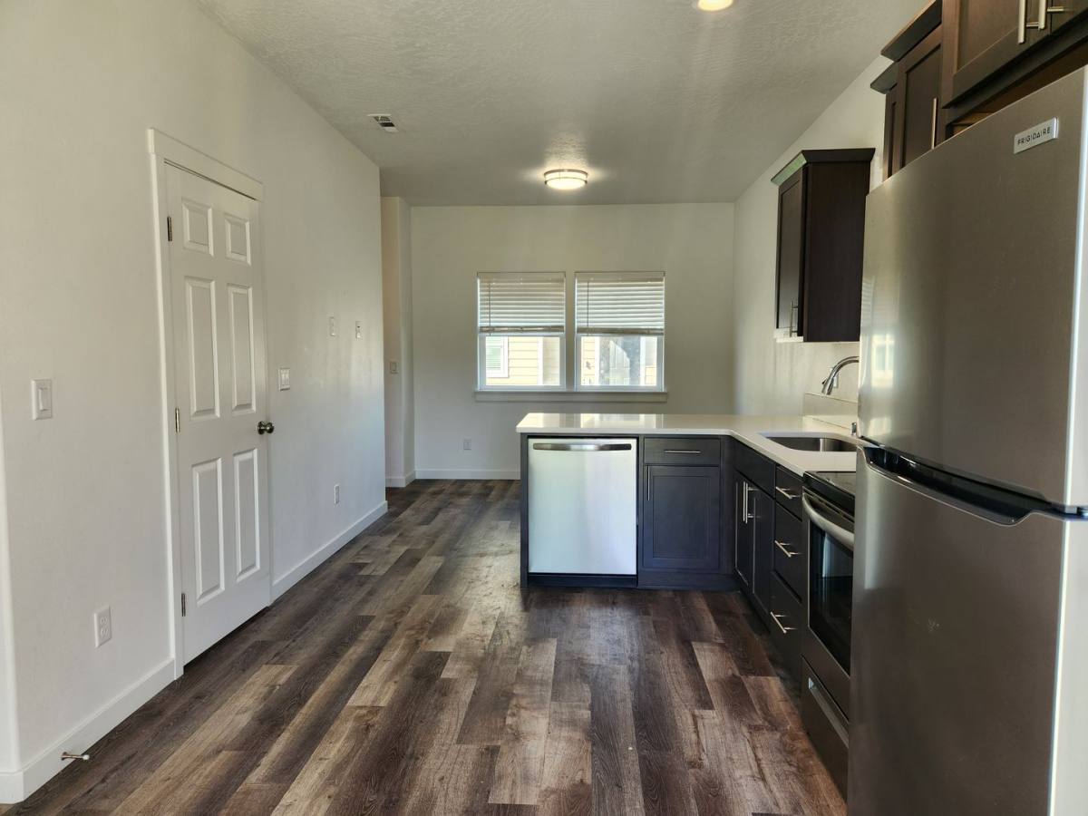 Townhouse for rent at 3113 W 7th Ave, Kennewick, WA 99336