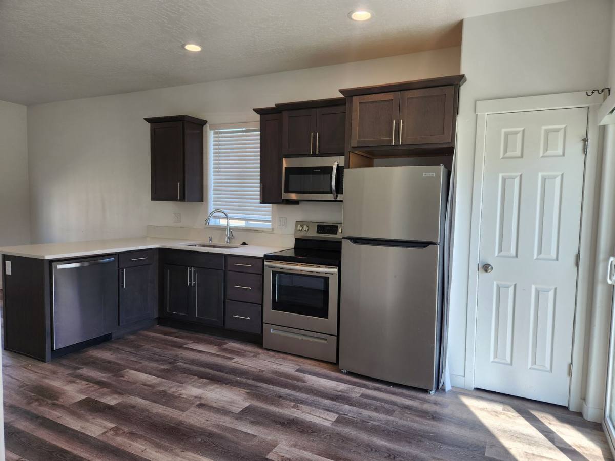 Townhouse for rent at 3113 W 7th Ave, Kennewick, WA 99336