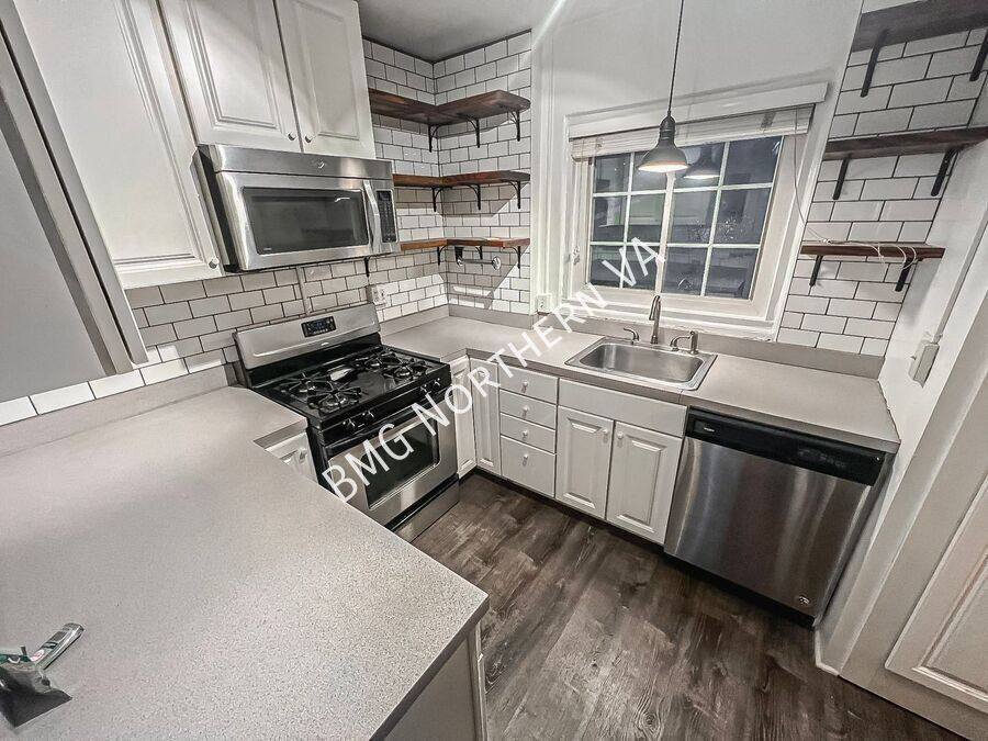 House for rent at 3592 Martha Custis Dr #303, Alexandria, VA 22302