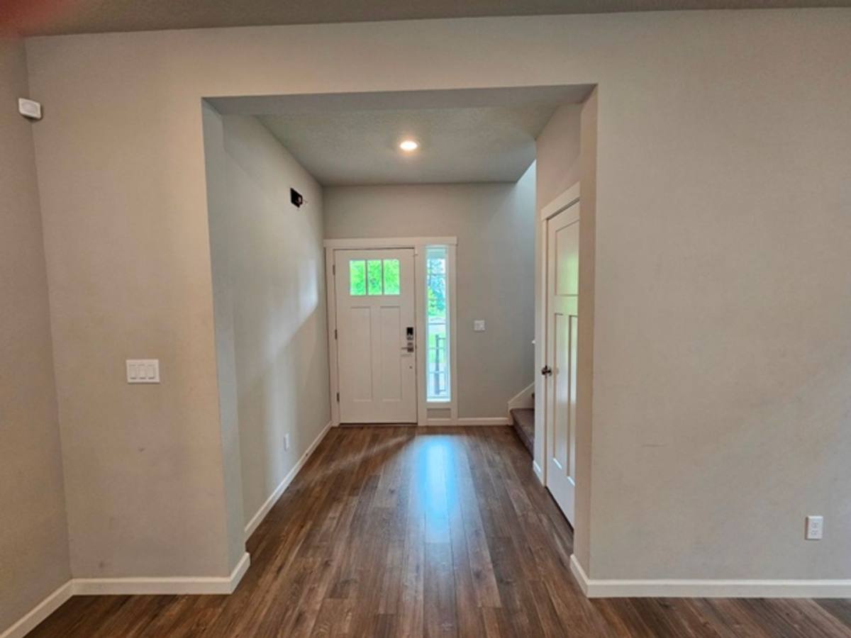 House for rent at 3915 Lindburg Rd SE, Salem, OR 97302