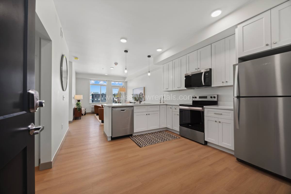 Apartment for rent at 711 Astor St, Bellingham, WA 98225