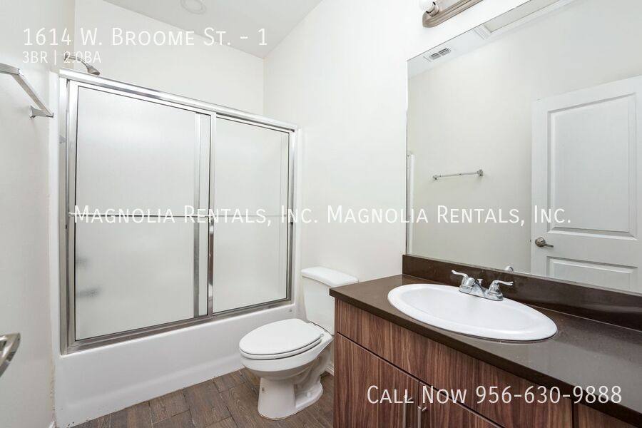 Apartment for rent at 1614 W Broome St #1, Edinburg, TX 78541