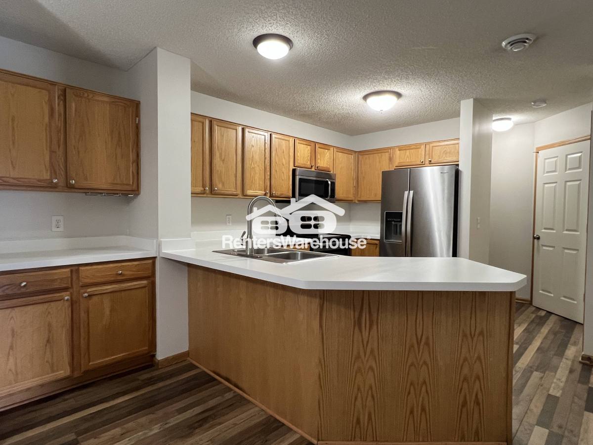 Townhouse for rent at 17343 River Birch Lane SE, Prior Lake, MN 55372