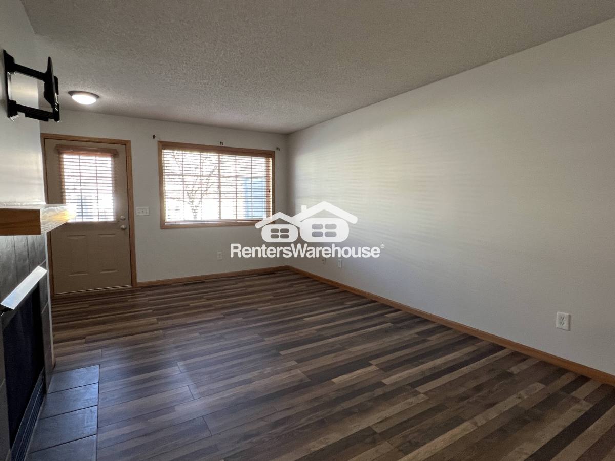 Townhouse for rent at 17343 River Birch Lane SE, Prior Lake, MN 55372