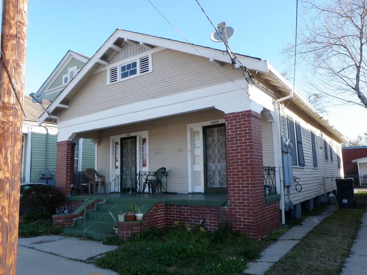 Apartment for rent at 4009-4011 Iberville St, New Orleans, LA 70119