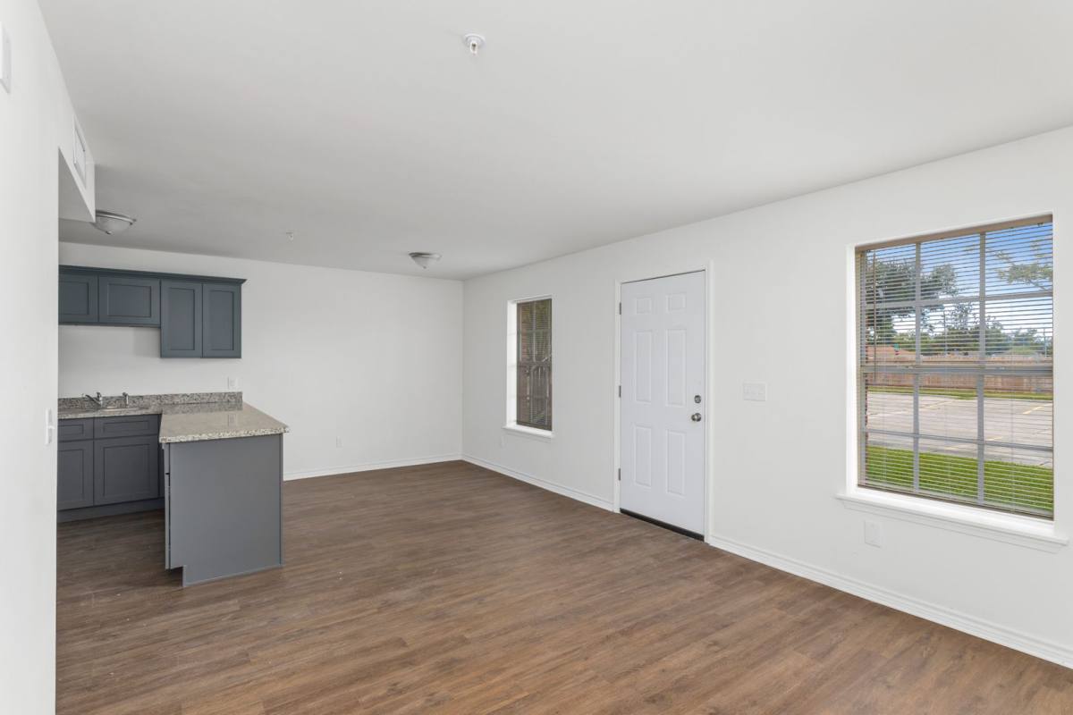 Apartment for rent at 2400 Fruge St, Lake Charles, LA 70601