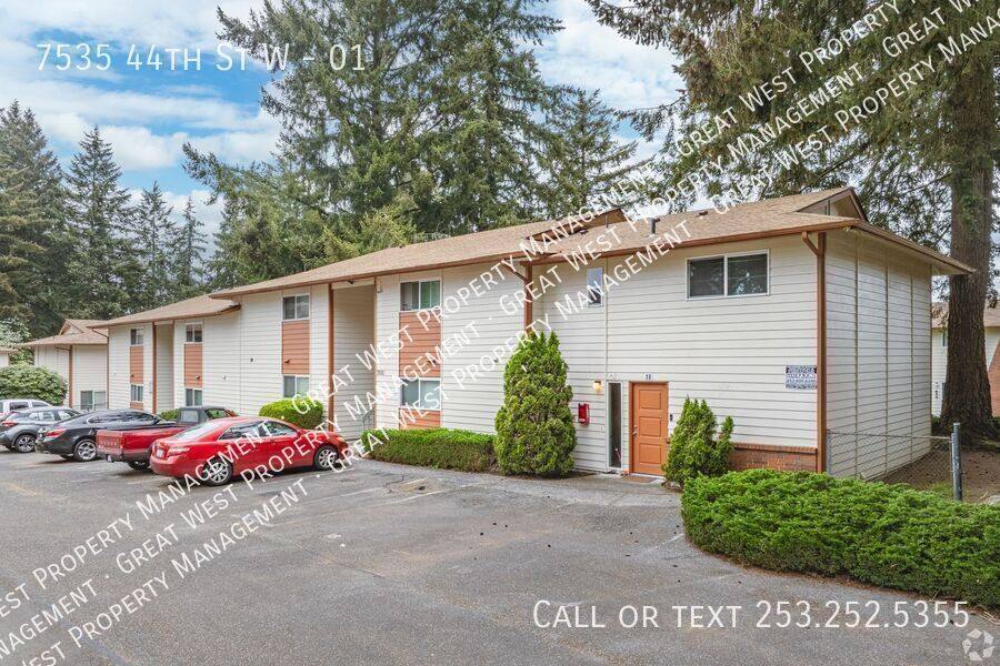 Apartment for rent at 7535 44th St W #1, Tacoma, WA 98466