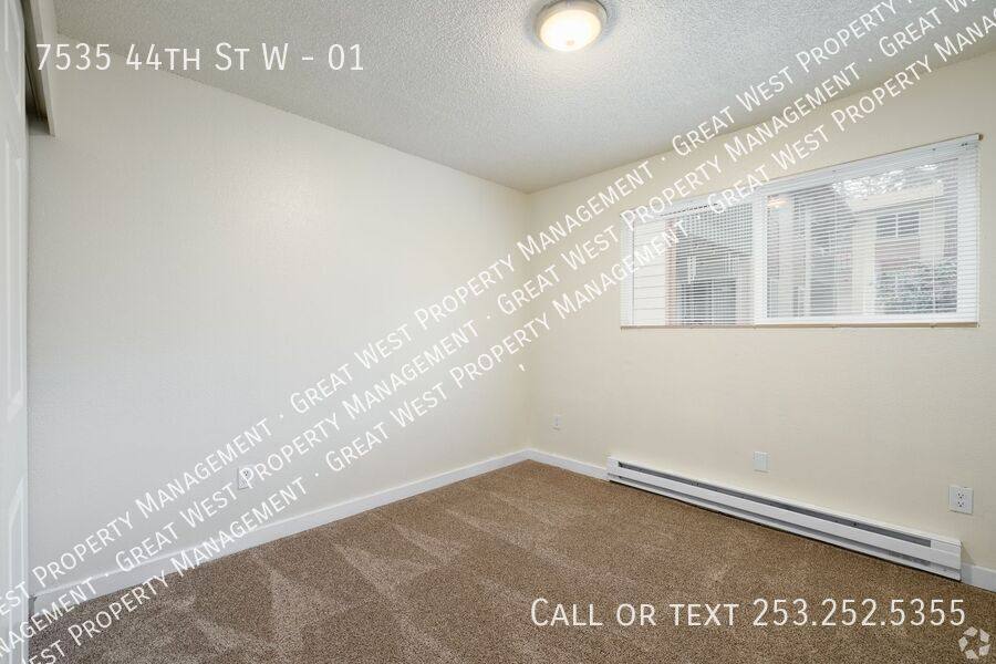 Apartment for rent at 7535 44th St W #1, Tacoma, WA 98466
