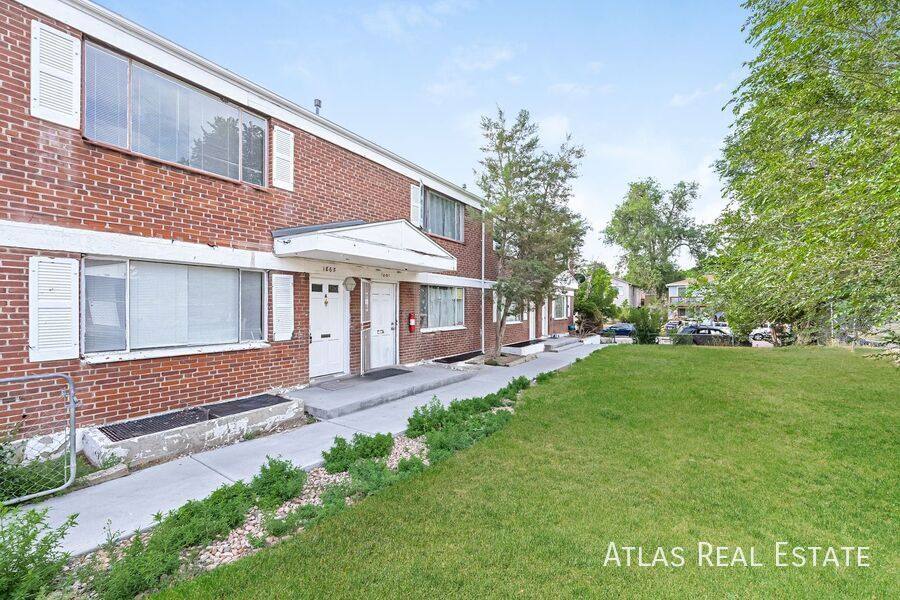 Apartment for rent at 1853 W Mosier Place, Denver, CO 80223
