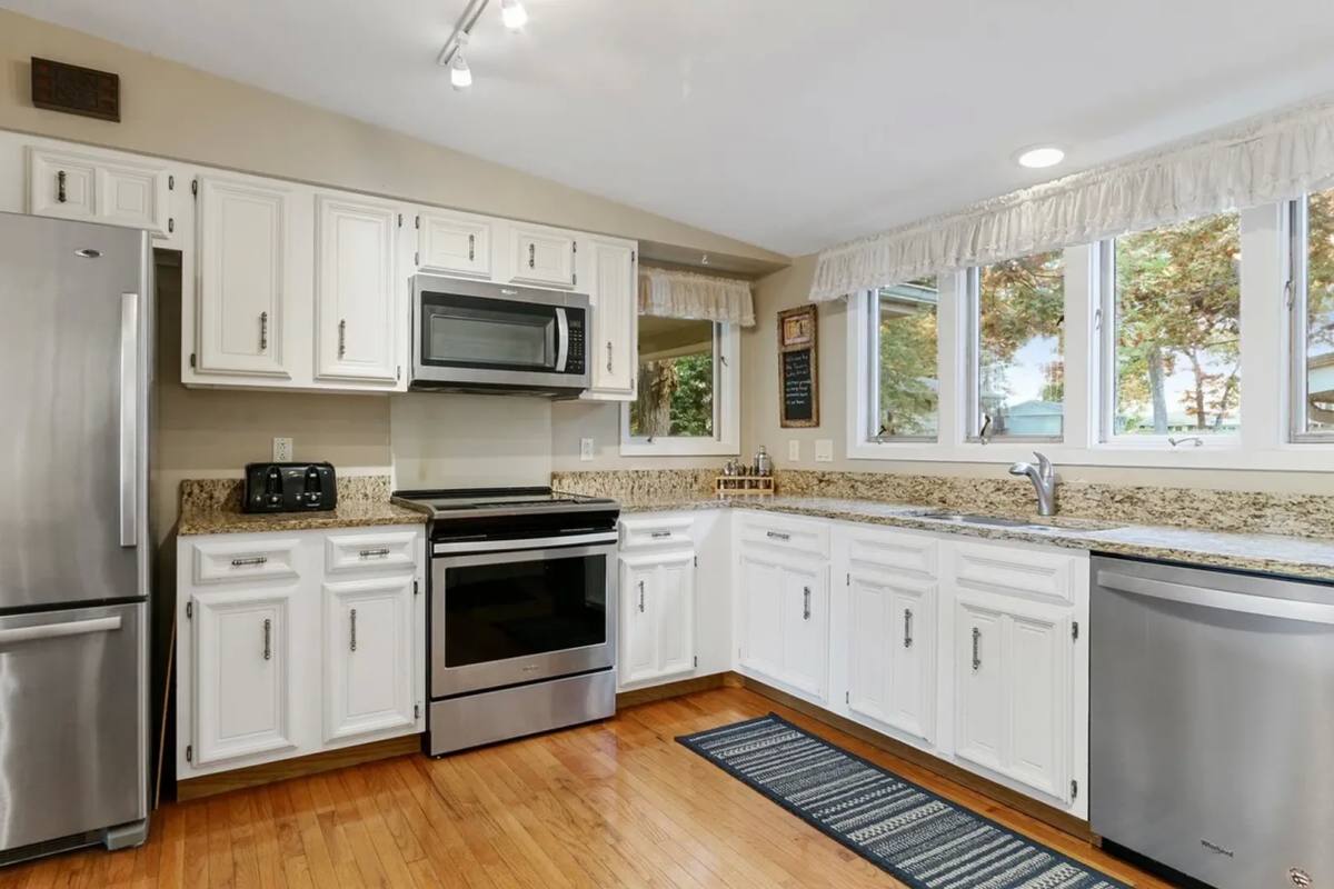 House for rent at 40507 91st St, Genoa City, WI 53128