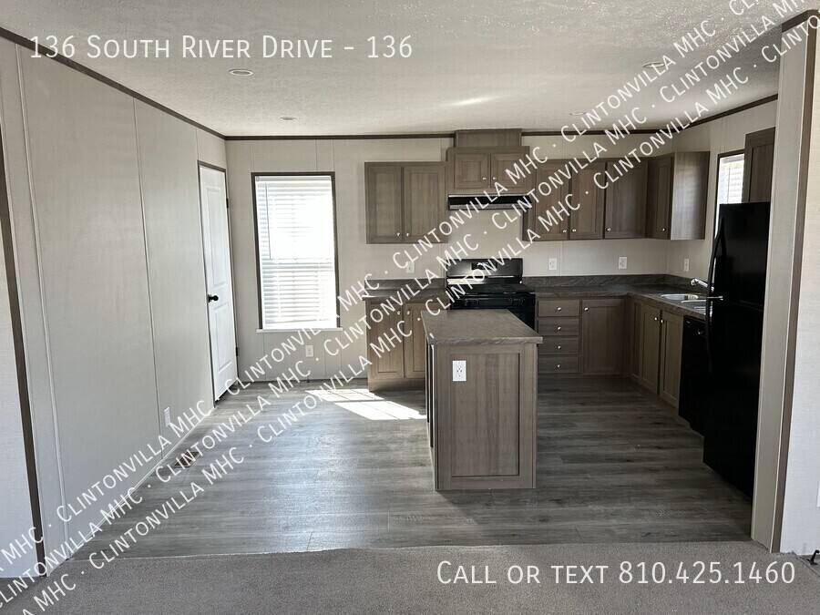 House for rent at 136 S River Dr #136, Clarkston, MI 48346