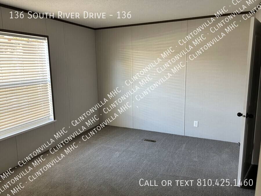 House for rent at 136 S River Dr #136, Clarkston, MI 48346