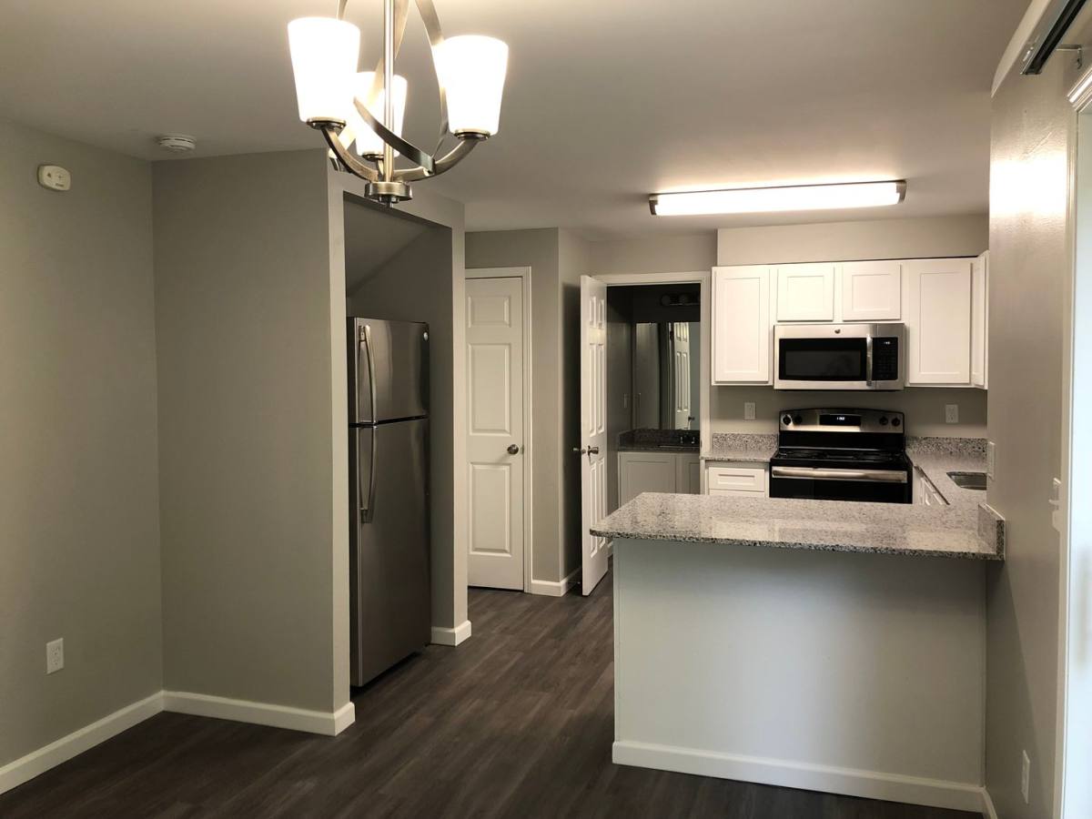 Townhouse for rent at 3320 Y S, Auburn, WA 98092