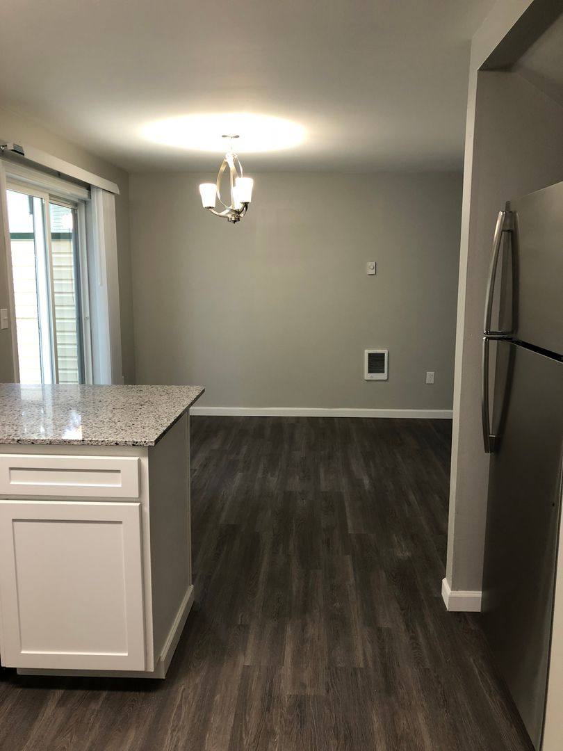 Townhouse for rent at 3320 Y S, Auburn, WA 98092