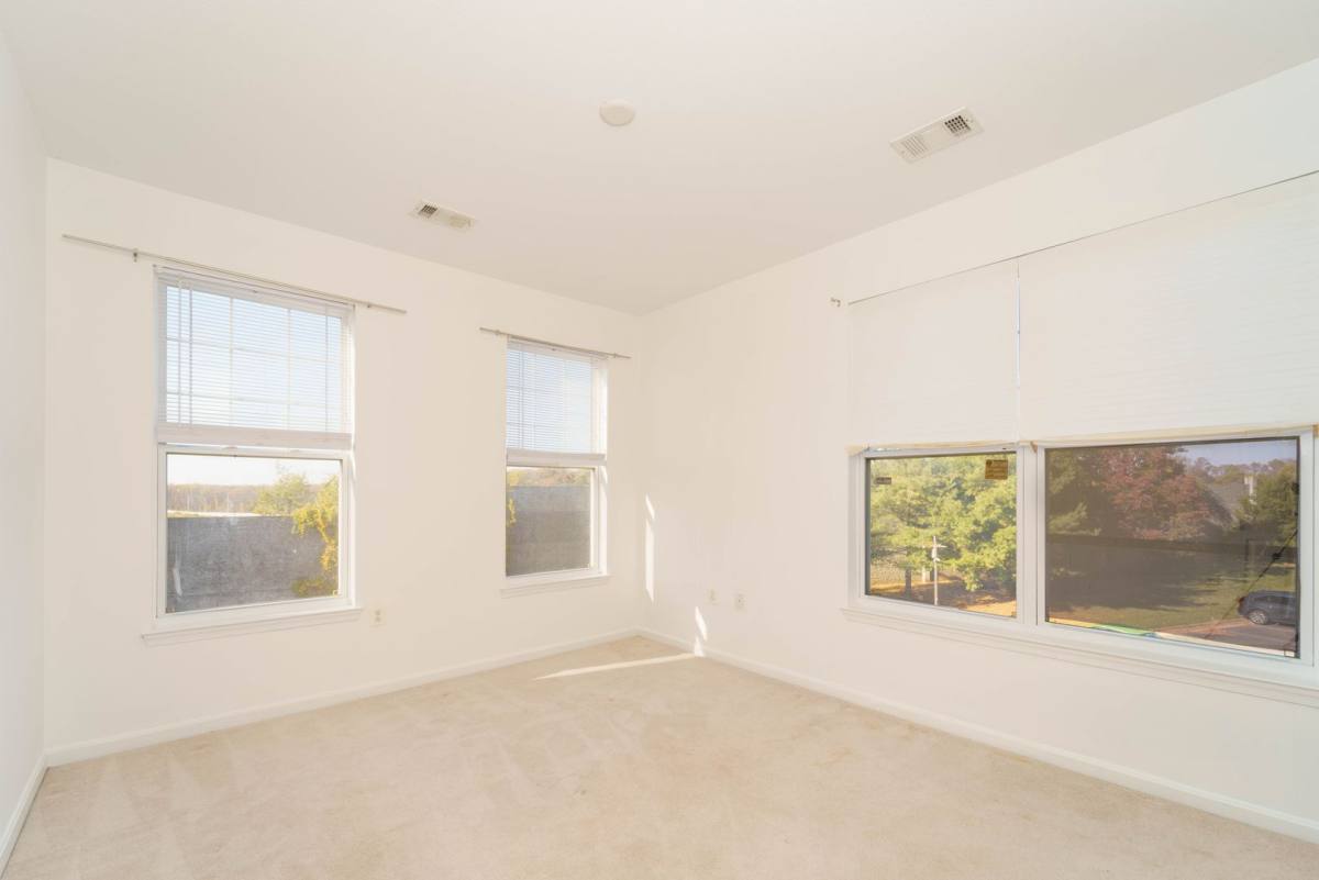Condo for rent at 11311 Aristotle Dr #215, Fairfax, VA 22030
