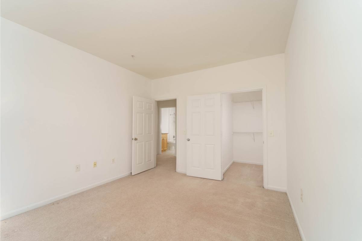 Condo for rent at 11311 Aristotle Dr #215, Fairfax, VA 22030