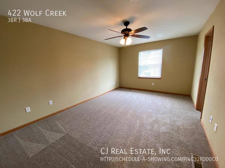 House for rent at 422 Wolf Creek, Grain Valley, MO 64029