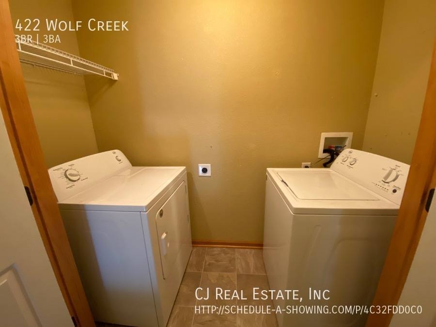 House for rent at 422 Wolf Creek, Grain Valley, MO 64029
